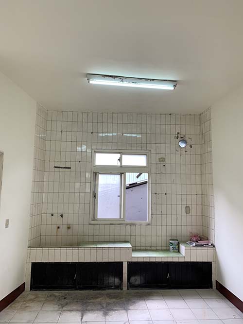 �s�������B�z�W��