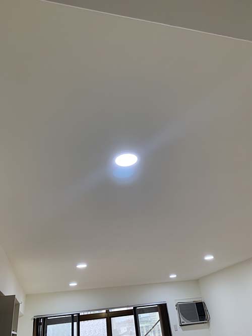 �����o��