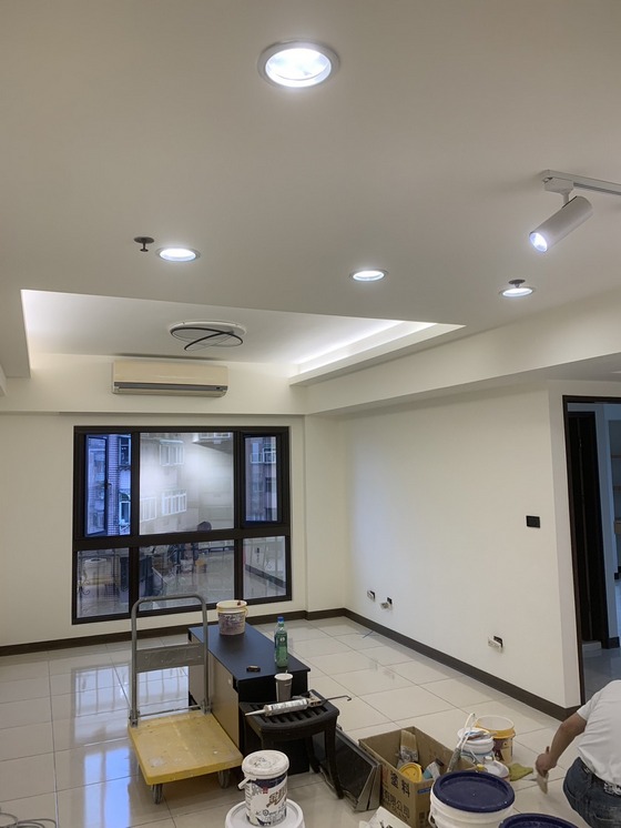 �s���o��